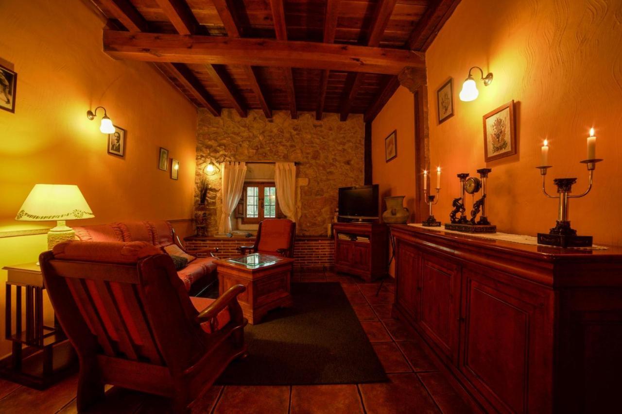 Posada Real De Carreteros Casarejos Екстериор снимка